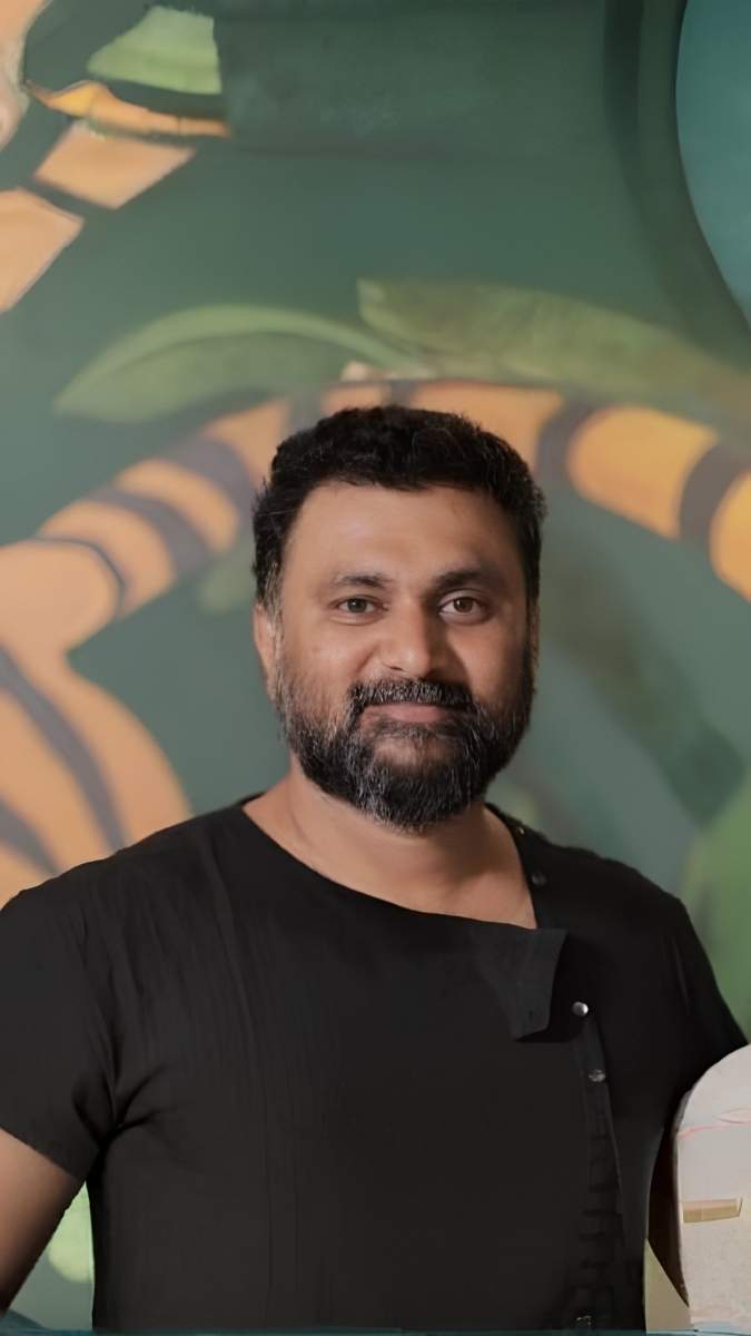 Anas Thaha
, Founder