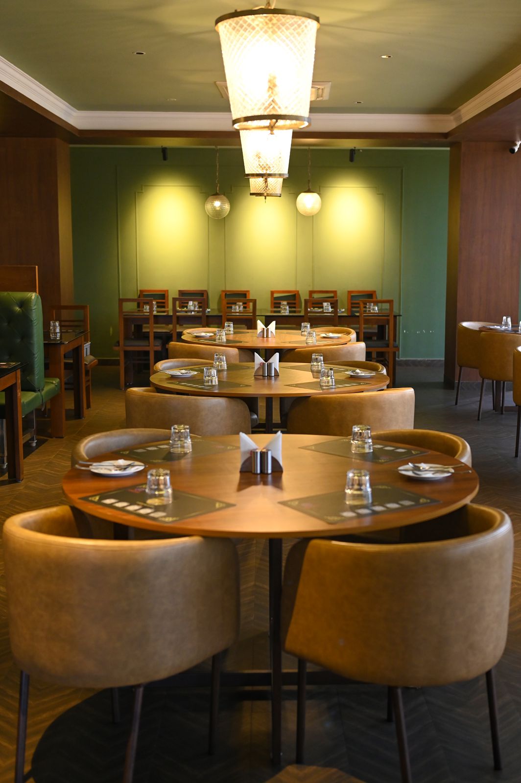 Dining room at Imperial Kitchen, one of the best restaurants in Kowdiar